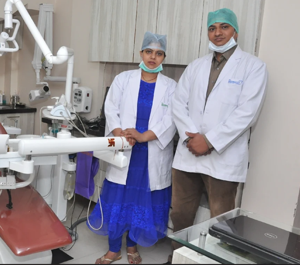 Dr. Shashikant Gupta and Dr. Mahima at their dental clinic